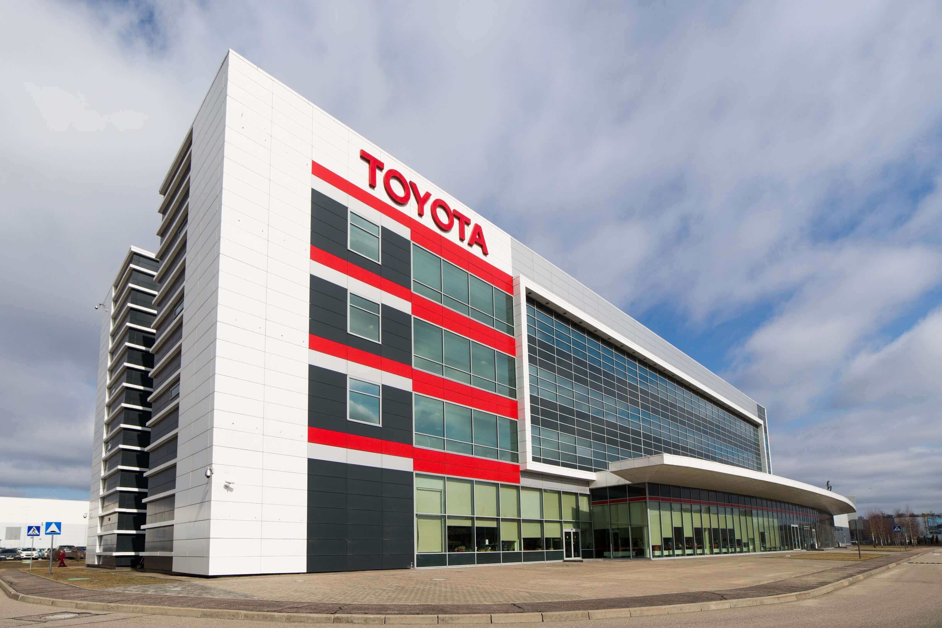 Изображение на странице Последние новости и события в мире Toyota Тойота Центр Красноярск